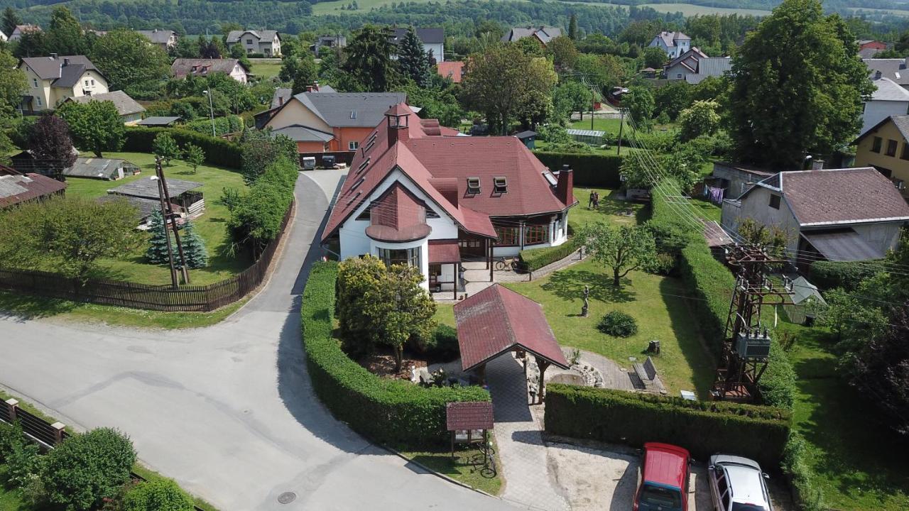 Penzion Terasa, bed&breakfast Velké Losiny Esterno foto